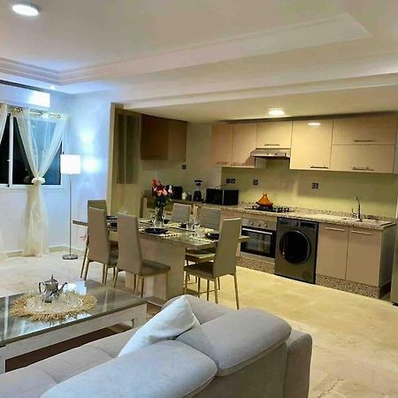 Appartement Haut Standing 3 Chambres Avec Terasse Quartier Gueliz Hivernage A Marrakech I19 马拉喀什 外观 照片